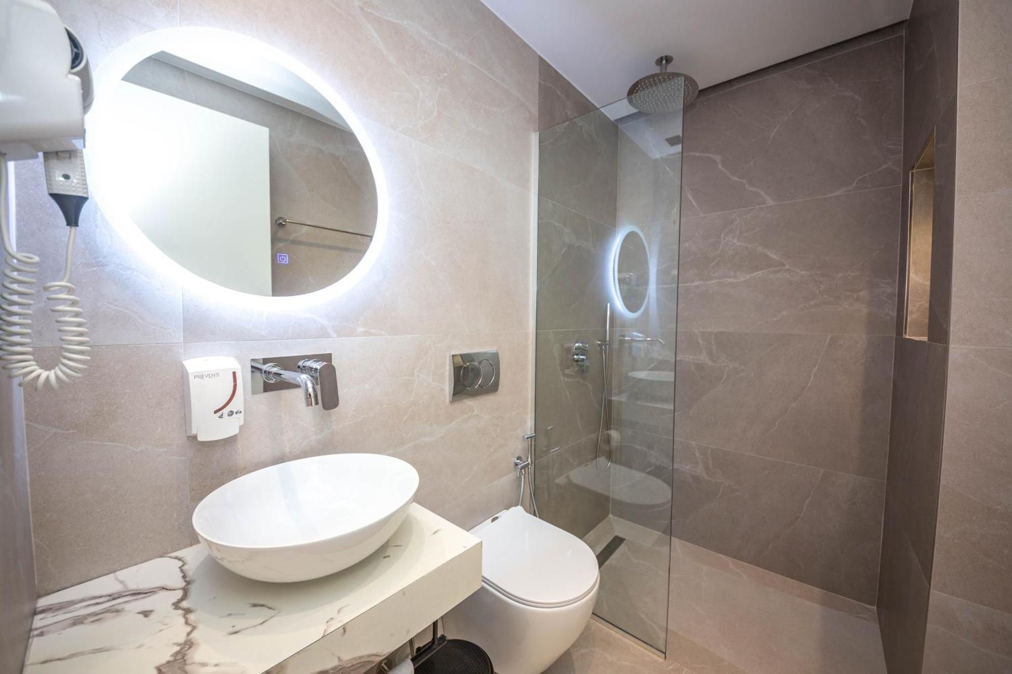 Absolute Hotell Ksamil