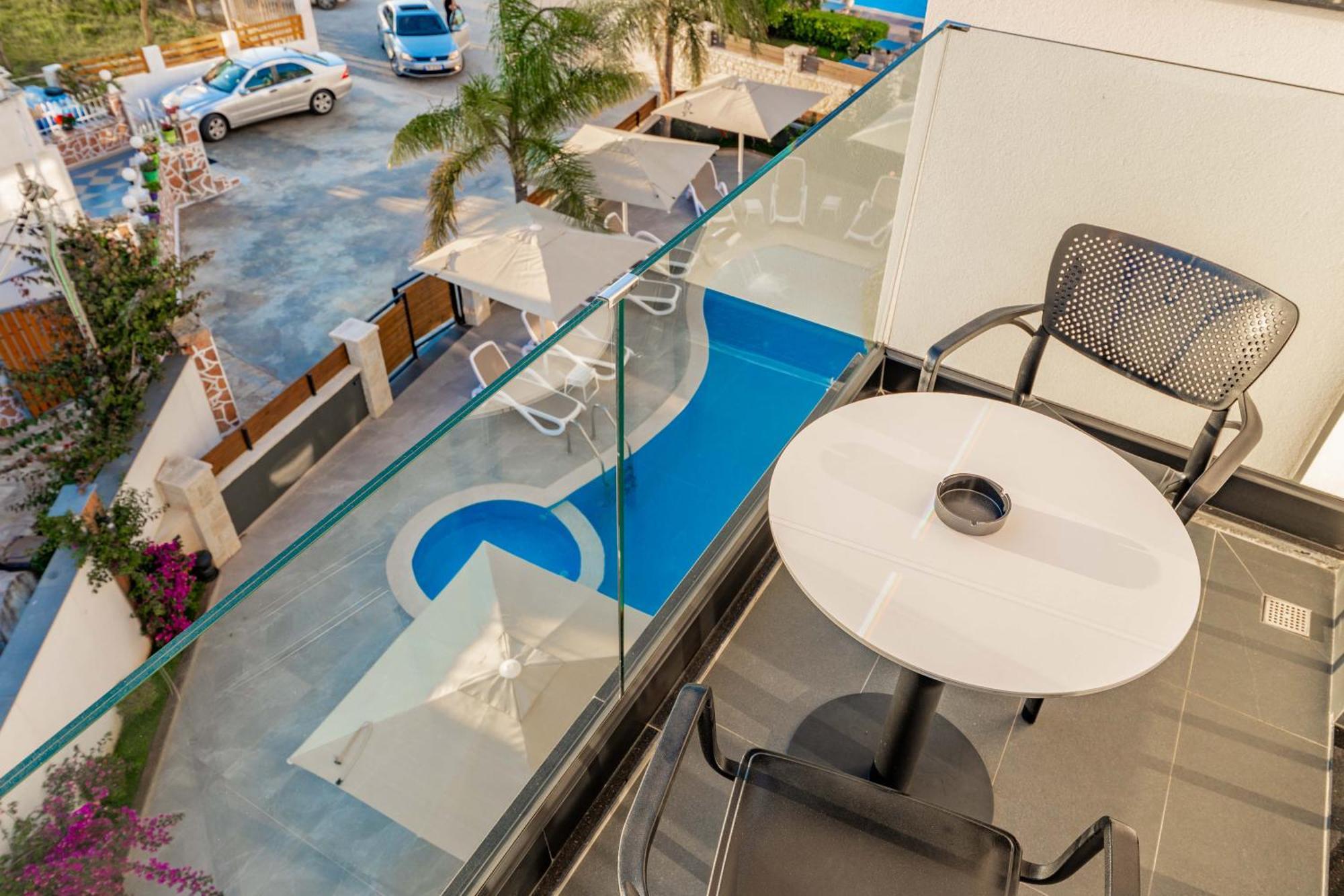 Hotell Absolute Ksamil