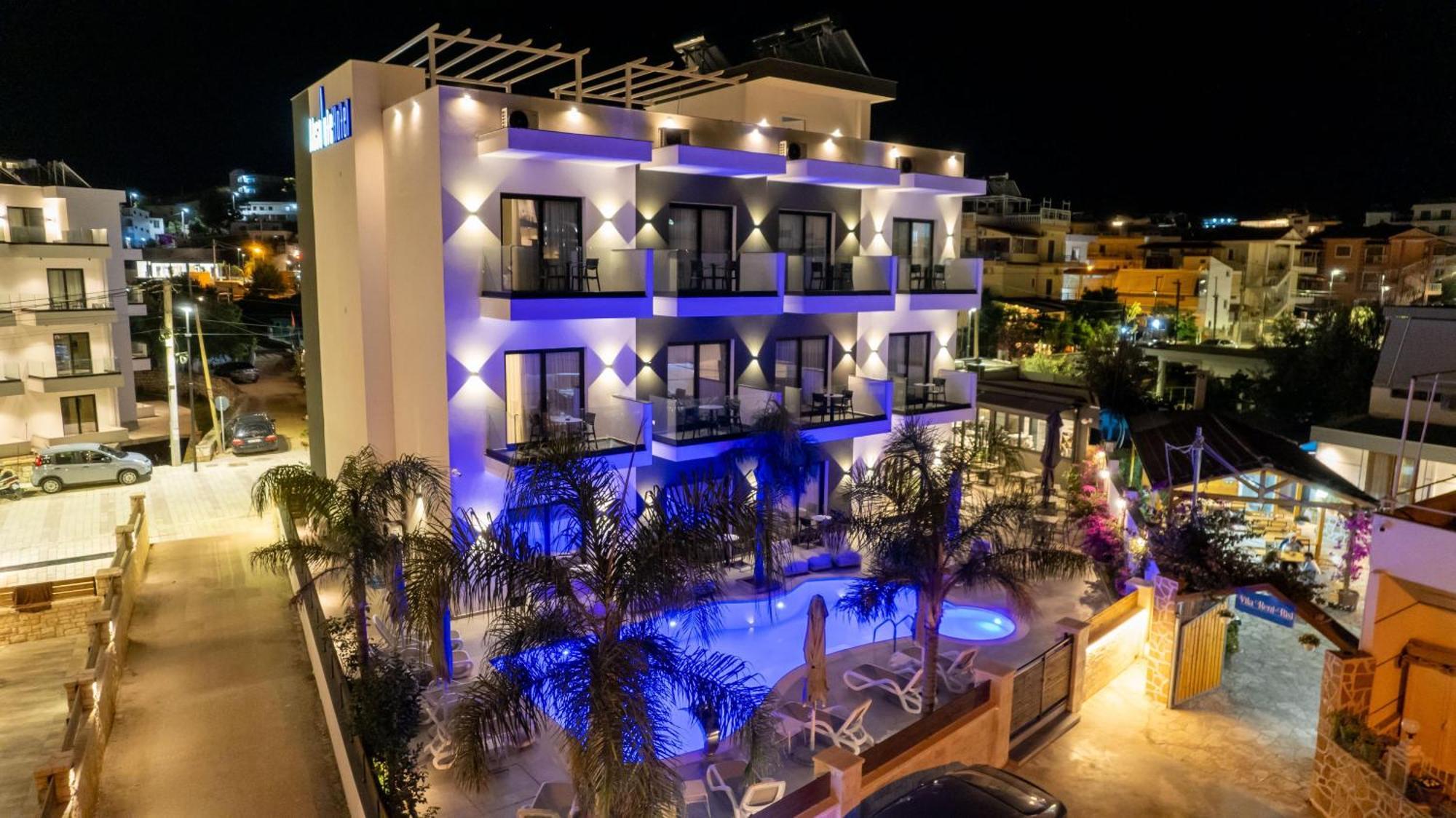 Hotell Absolute 4*